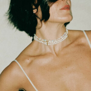 COLLIER MONA